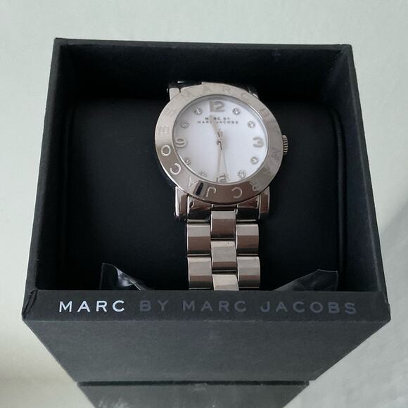 Marc Jacobs Amy White Dial Silver Stainless Steel Strap Watch - MBM3054 - Picture 4 of 10